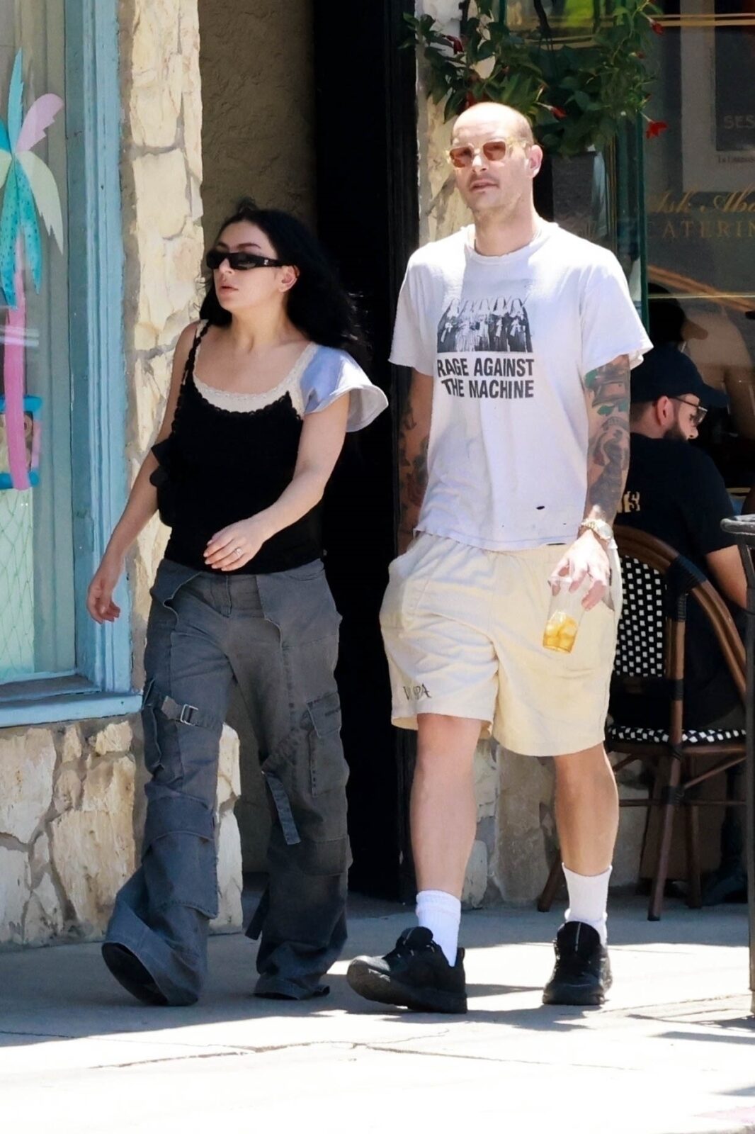 Kim jest George Daniel? Świeżo upieczony mąż Charli XCX ma na nią niemały wpływ artystyczny