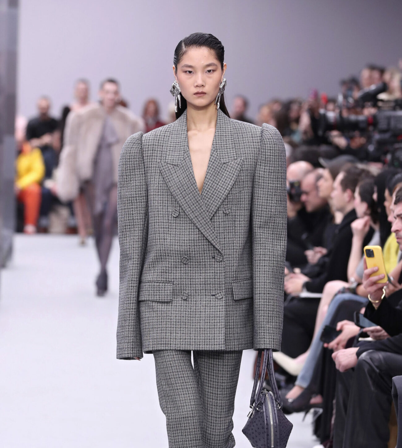 FOR EDITORIAL USE ONLY. Acne Studios - Paris Fashion Week. Ready to Wear. Autumn/Winter 2025.,Image: 972733968, License: Rights-managed, Restrictions: , Model Release: no, Credit line: AAF/CAMERA PRESS / Camerapress / Forum