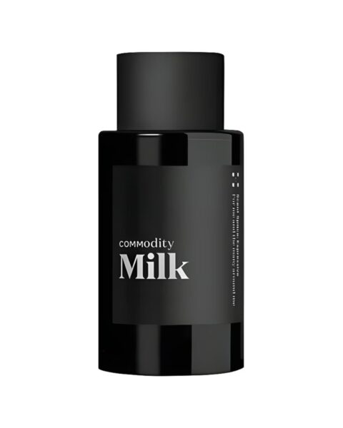 Mleczne perfumy Commodity – Milk. Zdjęcie produktowe.