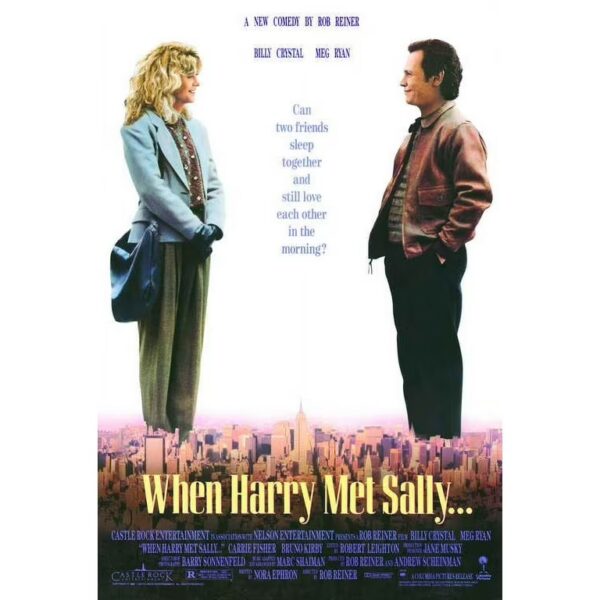Plakat kultowego filmu "Kiedy Harry poznał Sally..." (When Harry Met Sally...). Meg Ryan (Sally) i Billy Crystal (Harry) stoją w górnej części plakatu, odwróceni do siebie profilami i patrzący na siebie, unosząc się symbolicznie nad panoramą Nowego Jorku o zachodzie słońca. Poniżej widnieje tytuł w kolorze szampańskiego złota.