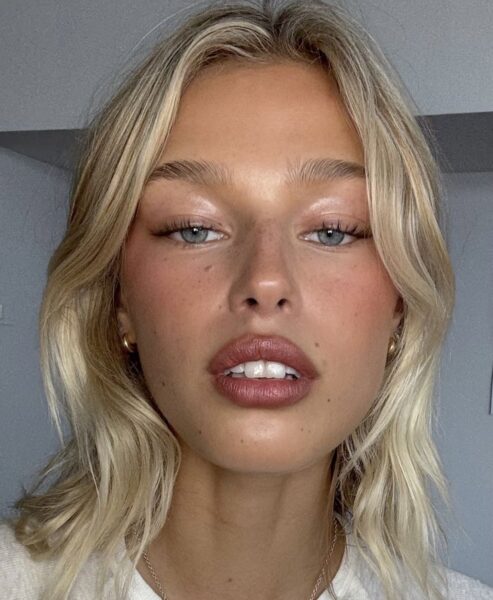 Jaki eyeliner do&nbsp;koloru oczu? Sprawdzamy odcienie, które realnie powiększają spojrzenie