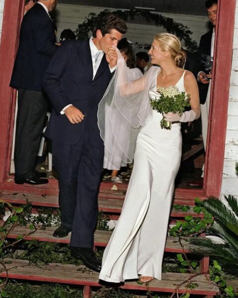 Carolyn Bessette i&nbsp;John Kennedy: ślub. Historia najbardziej dyskretnego „tak” lat 90.