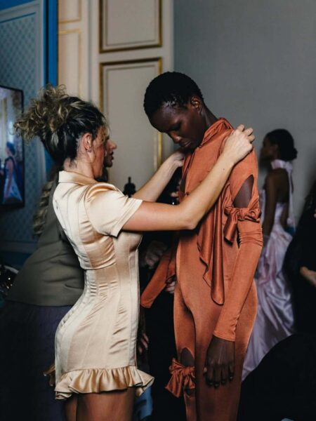 Styliści gwiazd 2026: kto naprawdę stoi za&nbsp;najlepszymi lookami polskich celebrytek?