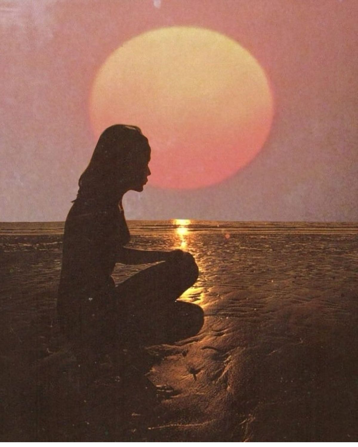 Kwiatowa Pełnia w Skorpionie w maju 2026. Te znaki zodiaku czeka radykalny zwrot akcji!