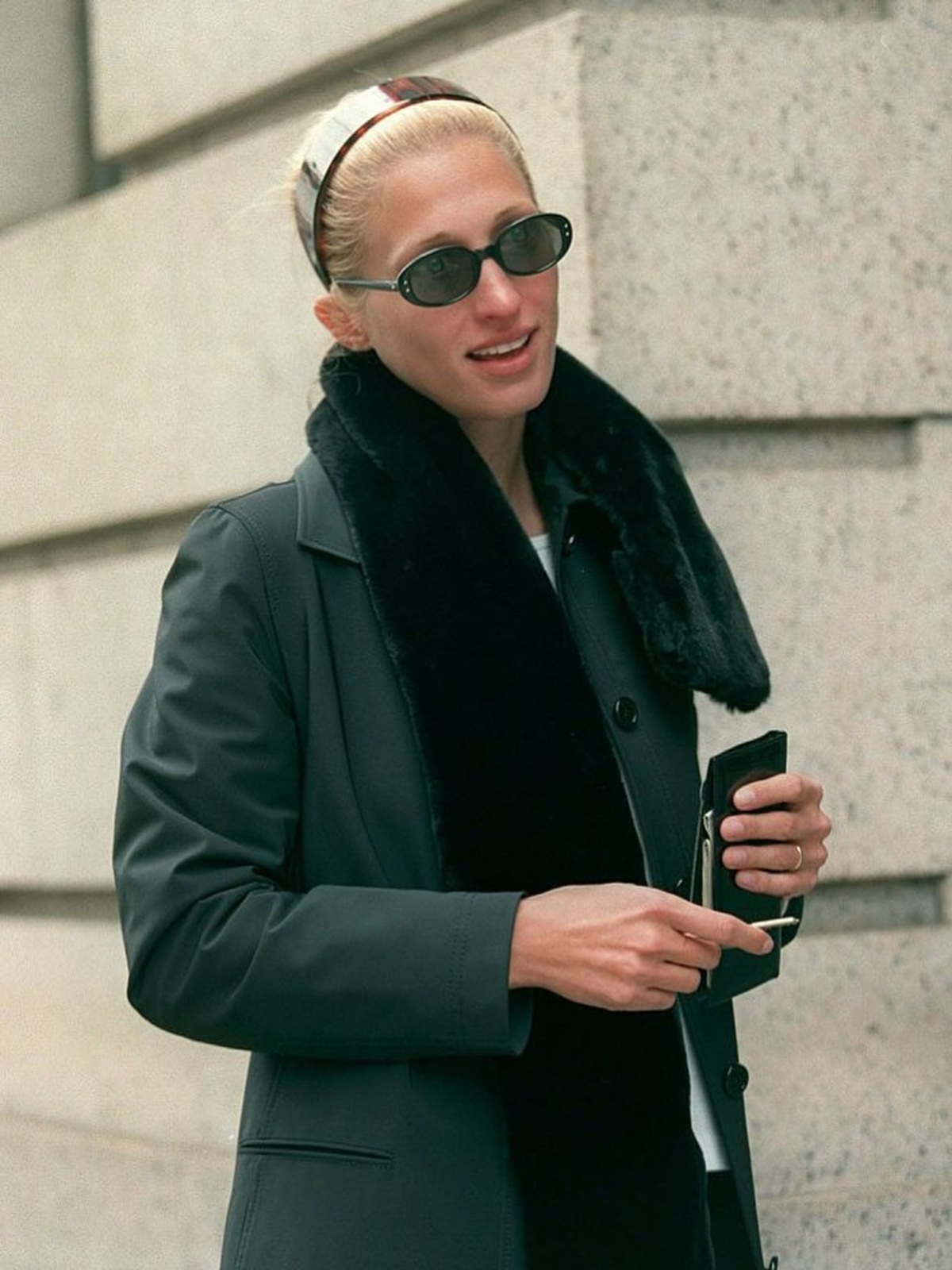 Miała wszystko w Calvin Klein… i odeszła. Co naprawdę stało za decyzją Carolyn Bessette?