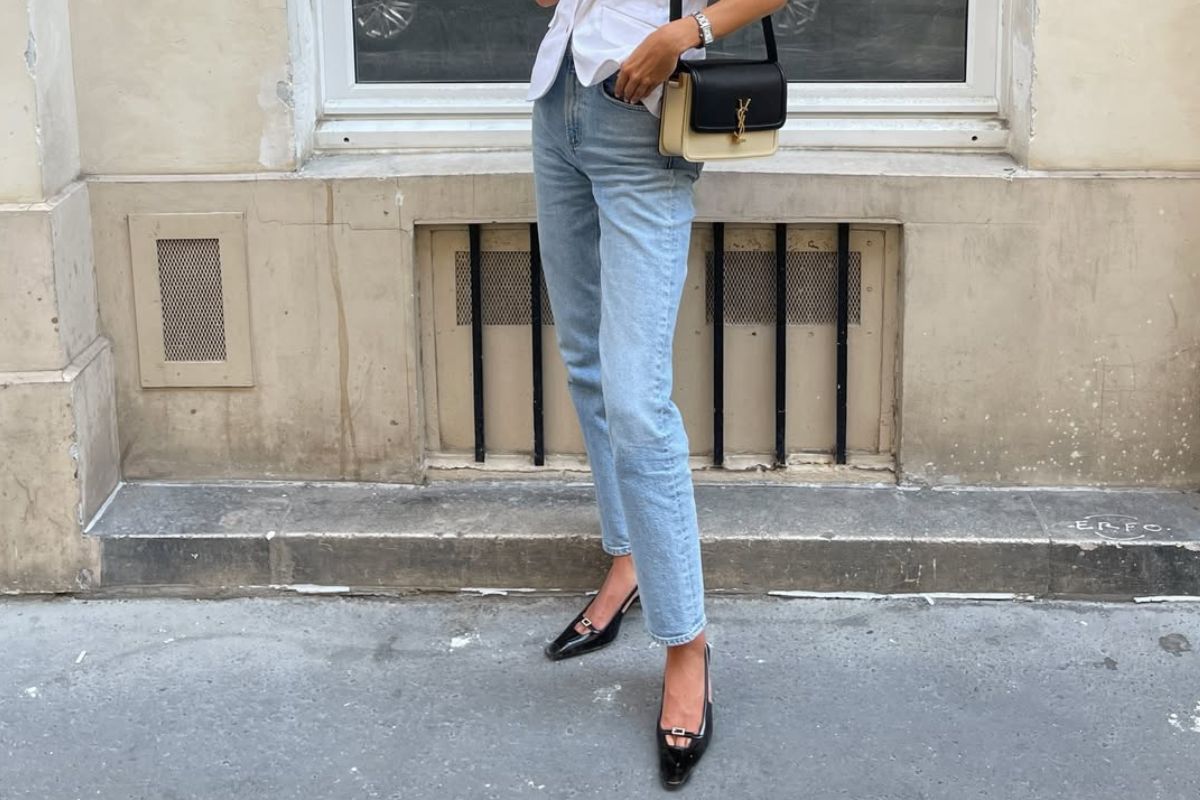 Możesz nosić jeansy na ciepłe dni. Co sprawdza się w upale, a co tylko dobrze wygląda na zdjęciach?