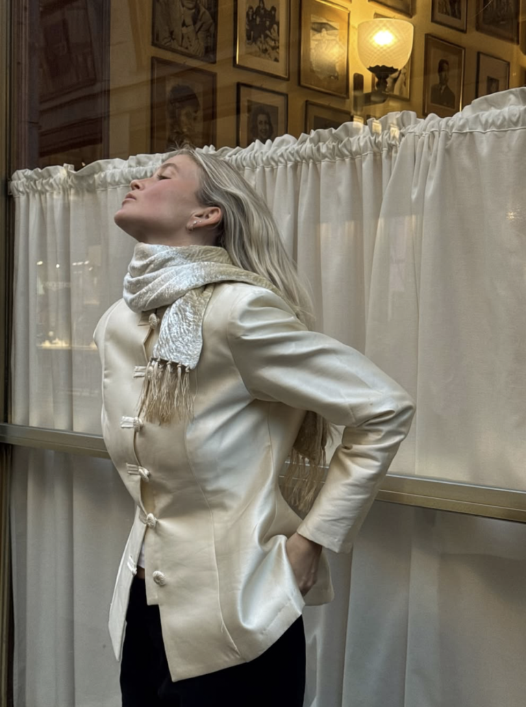 Pachną jak czysta skóra i luksusowy balsam. Te 5 flakonów to absolutny hit 2026 roku