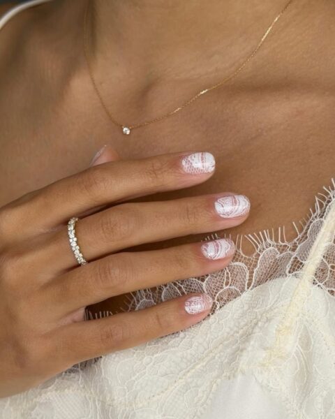 Paznokcie na czerwiec 2026, które wpadły mi w oko. Te stylizacje będą hitami lata