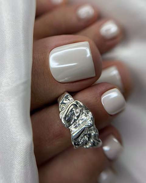 perłowy pedicure