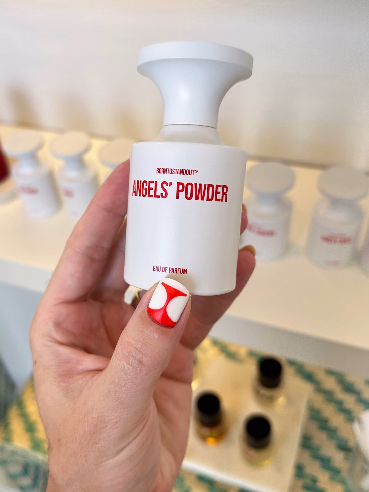 Dodają do nich ryż i… lakier do paznokci. Koreańskie perfumy robią furorę, a ja wybrałam 7 najlepszych